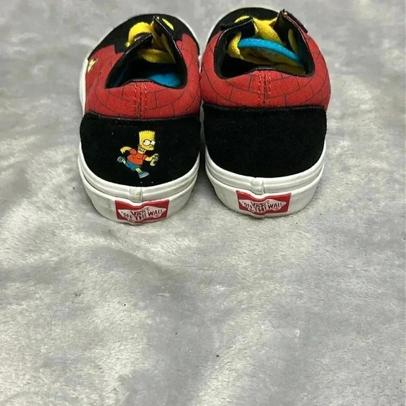 Vans - The Simpsons El Barto Collection - Special Edition. Size 2.5 - Picture 4 of 7